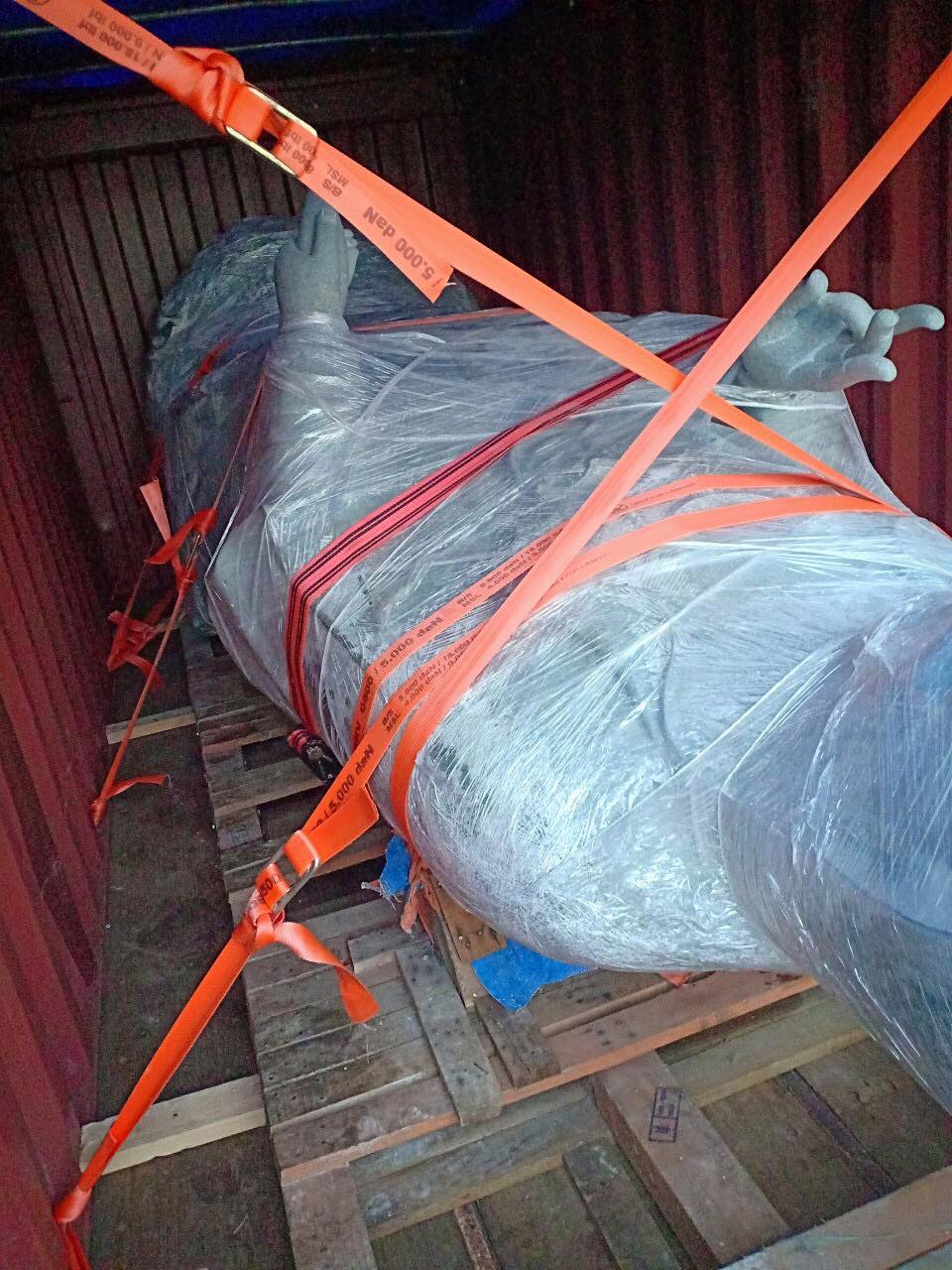 lashing chằng buộc hàng tượng phật trong container opentop